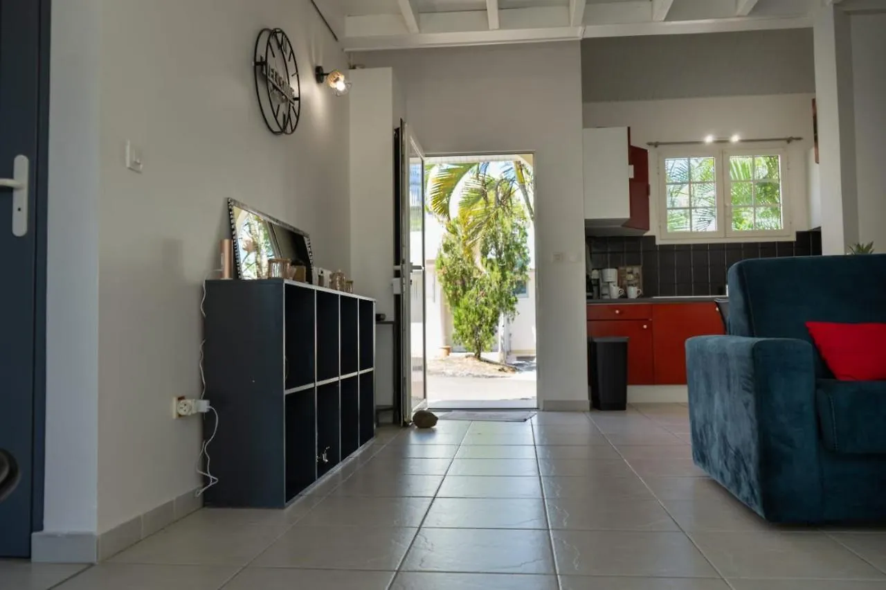 La Villa Noemie - Parking - Proche Des Plages Sainte-Anne 0*,  Martinique