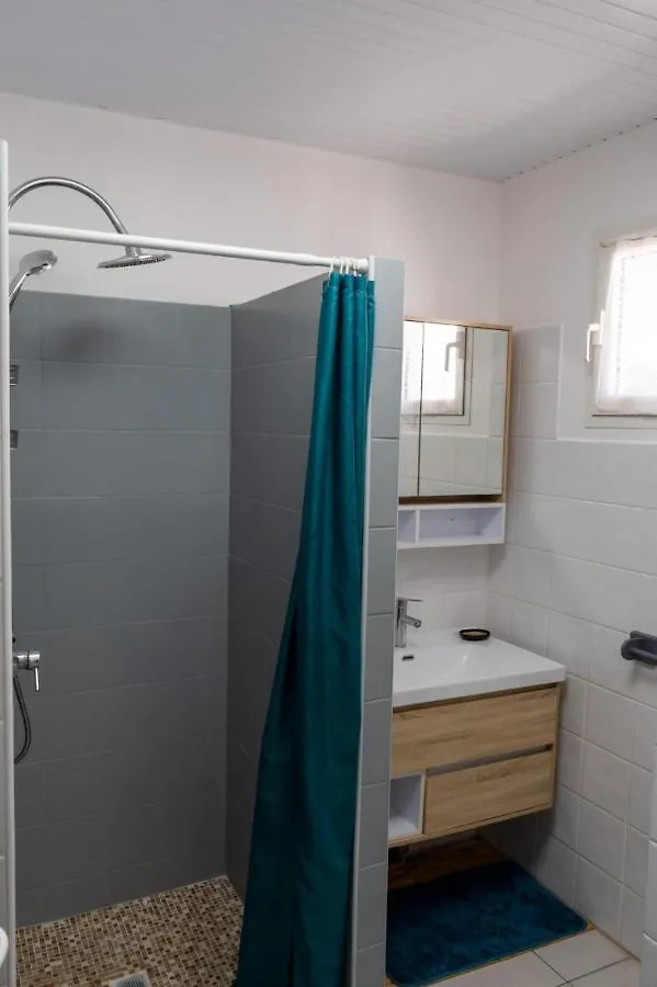 La Villa Noemie - Parking - Proche Des Plages Sainte-Anne Holiday home